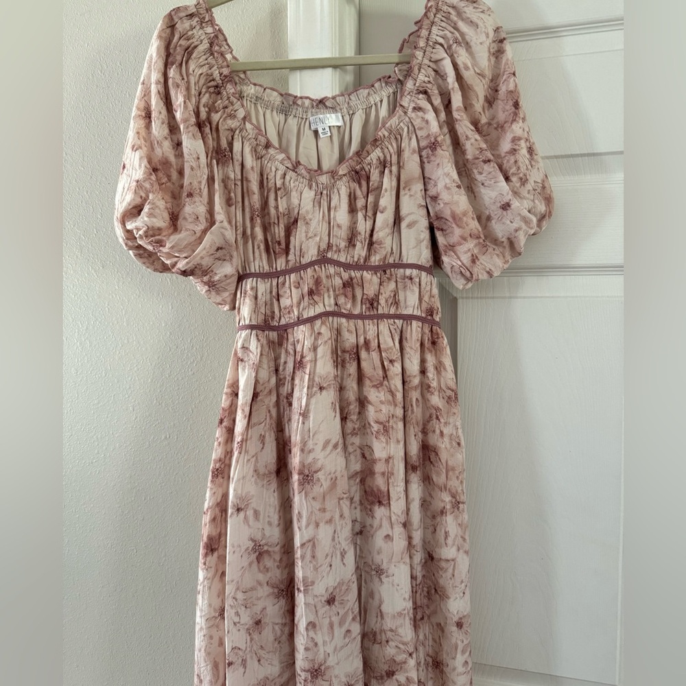 Roolee Blush Floral Puff-Sleeve Midi Dress